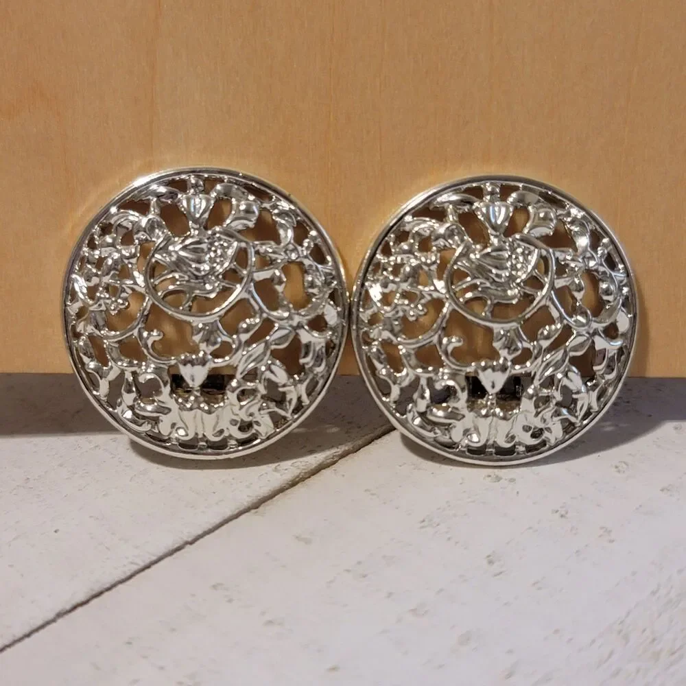 Vintage Sarah Coventry Silver Tone Filigree Clip-On Earrings